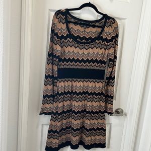 International Concepts INC Midi Dress. Long Bell Sleeves. Size Large